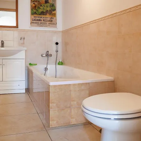 Coppetelle Sleeps 6 Pool Wifi
